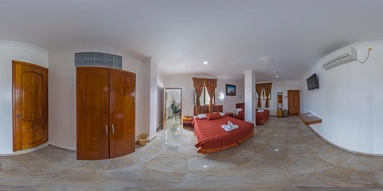 Hostal Espana ปูแอร์โตอาโยรา ภายนอก รูปภาพ