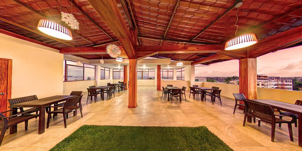 Hostal Espana ปูแอร์โตอาโยรา ภายนอก รูปภาพ