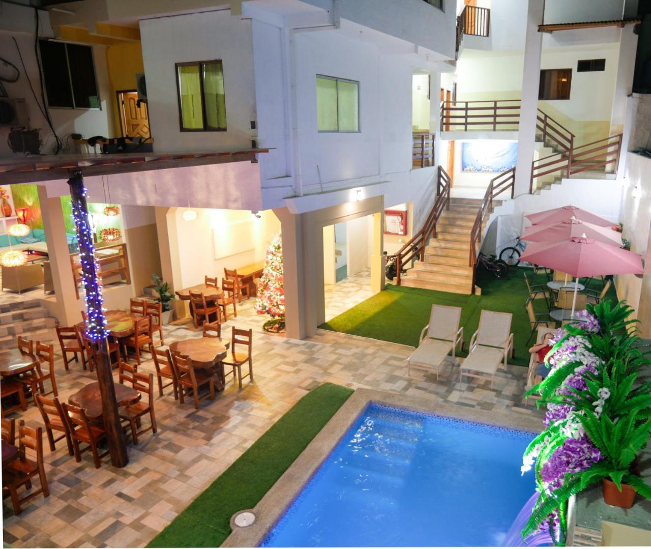 Hostal Espana ปูแอร์โตอาโยรา ภายนอก รูปภาพ